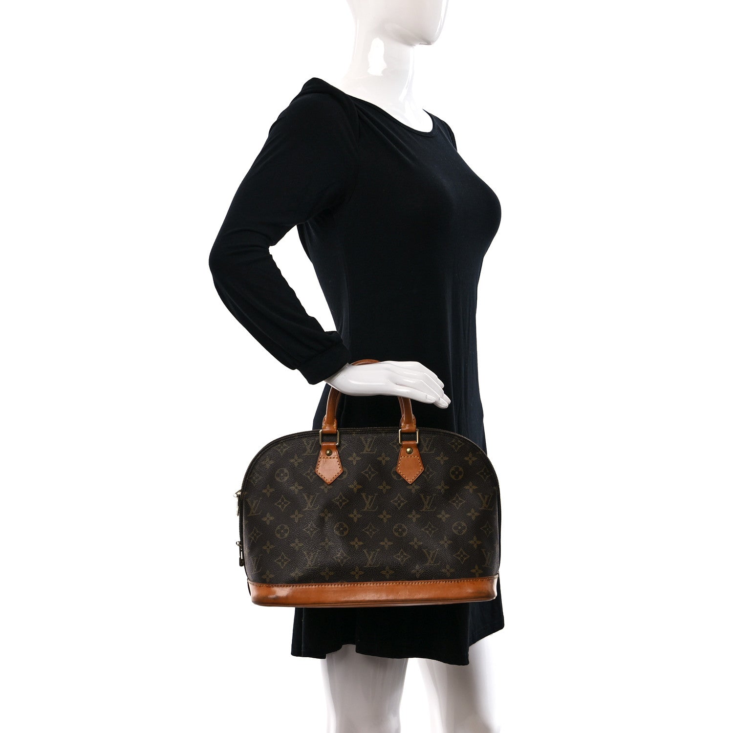 Louis Vuitton Monogram Alma PM 2 of 18