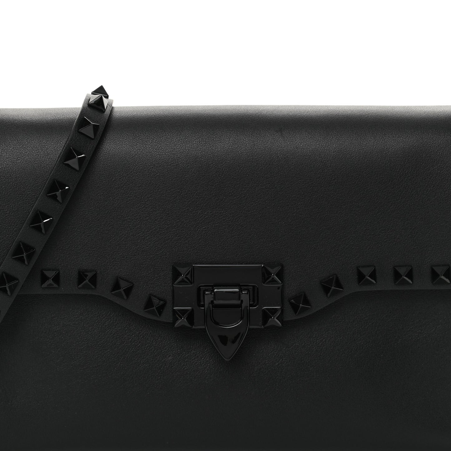 Vitello Monochrome Medium Rockstud Flip Lock Crossbody Bag Black