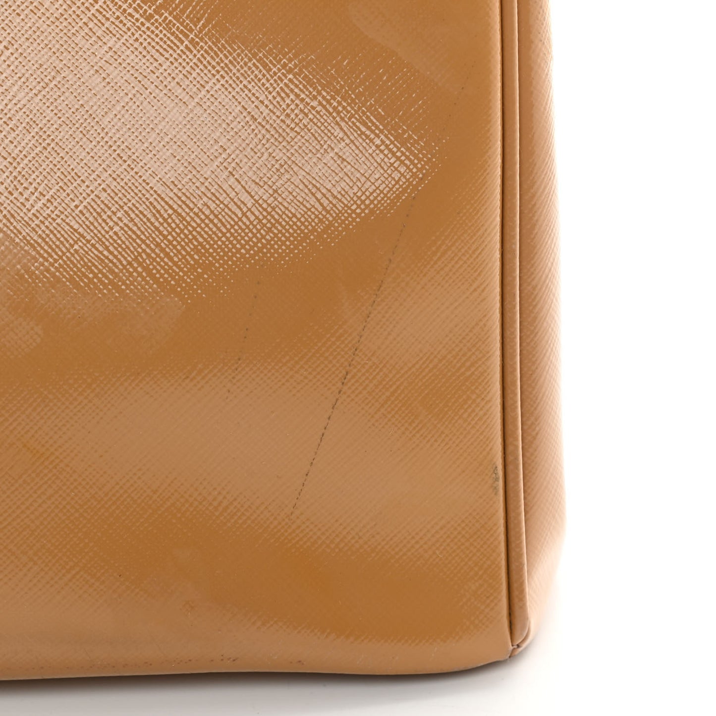 Saffiano Vernice Medium Galleria Double Zip Tote Cammeo