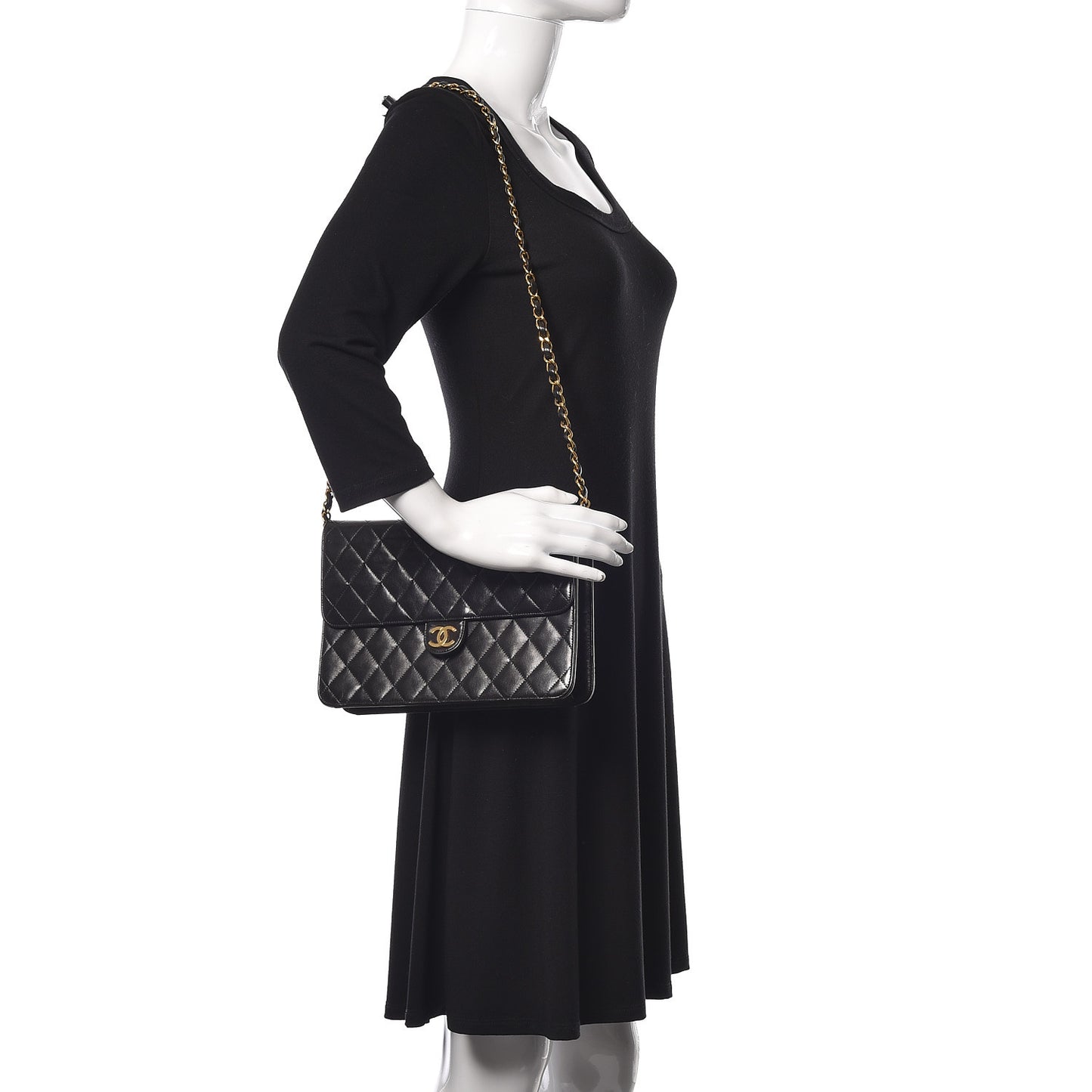 Lambskin Quilted Medium Single Flap Black