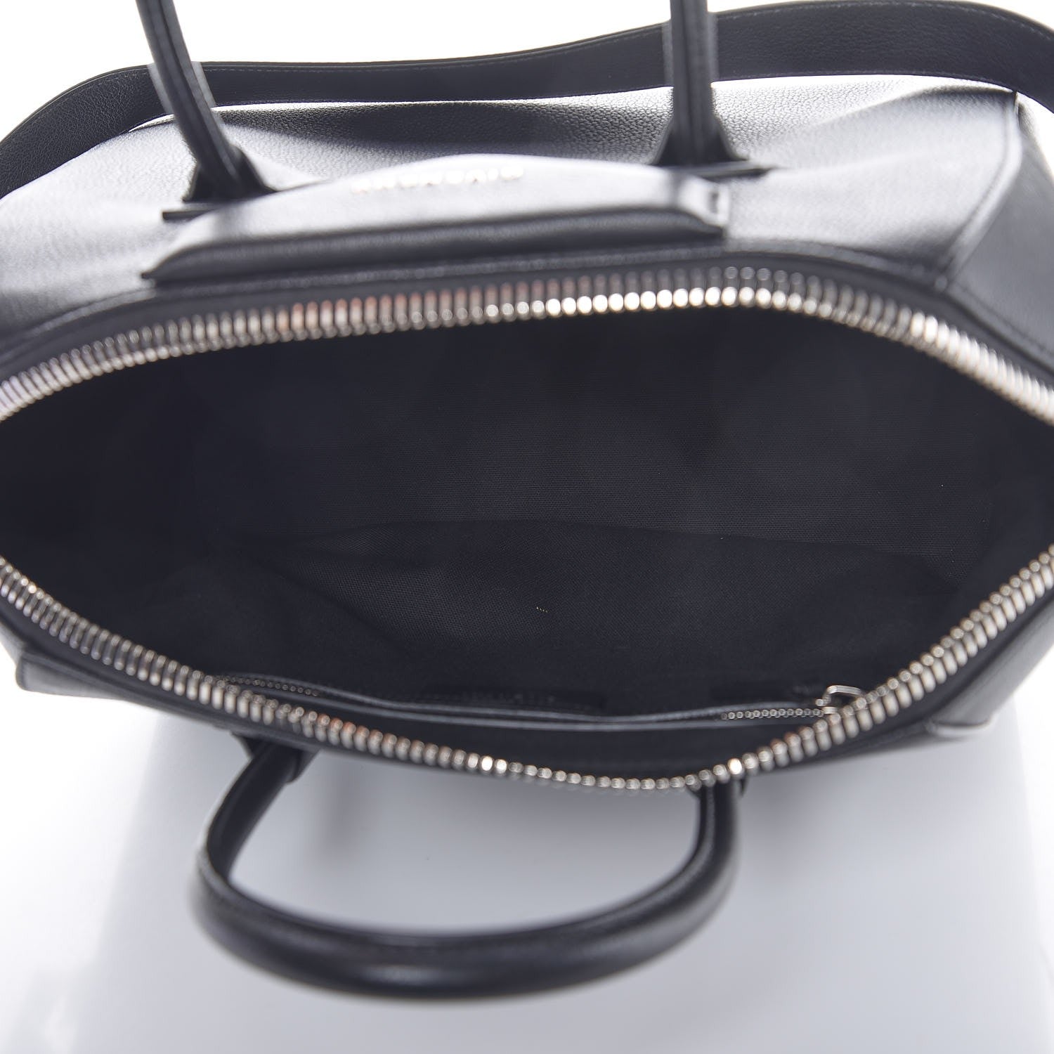 Givenchy Sugar Goatskin Medium Antigona Black 5 of 7