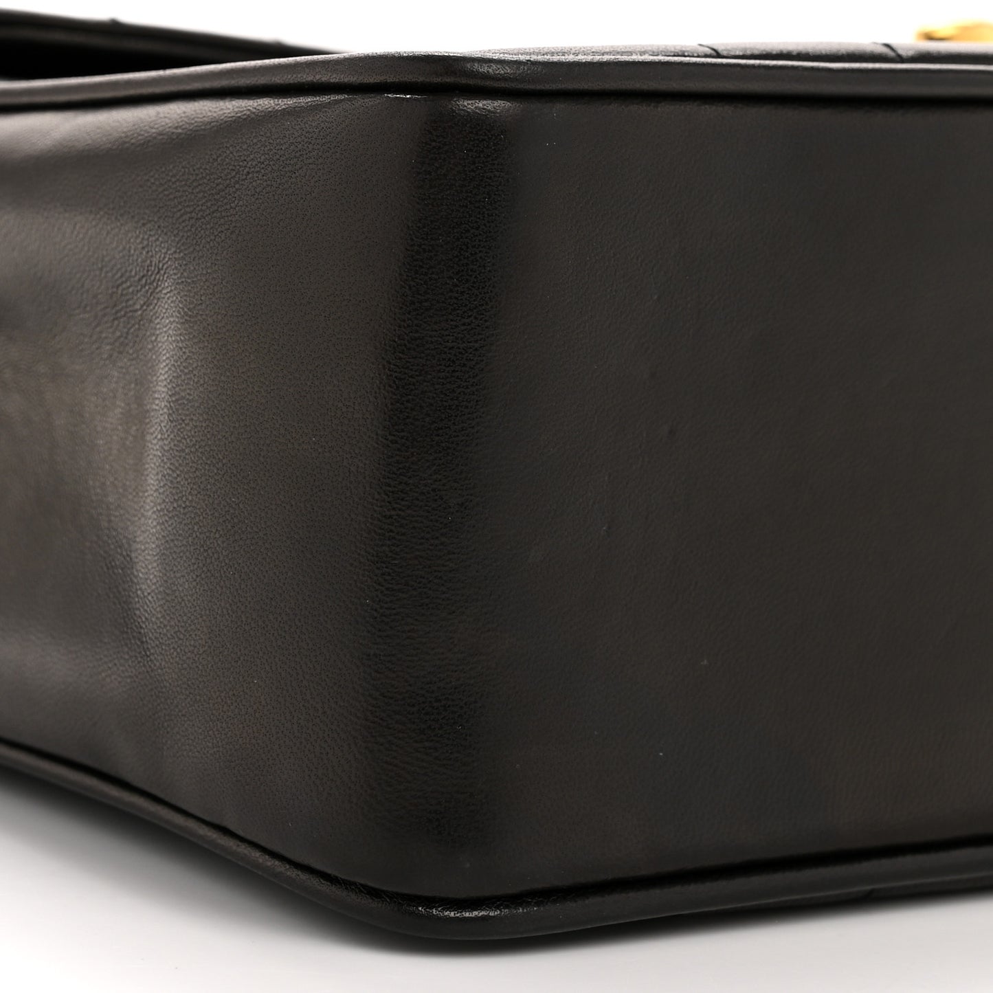 Lambskin Vertical Quilt Jumbo Single Flap Black