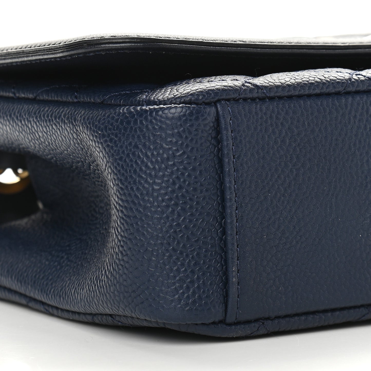 Caviar Quilted Medium CC Filigree Flap Navy Black