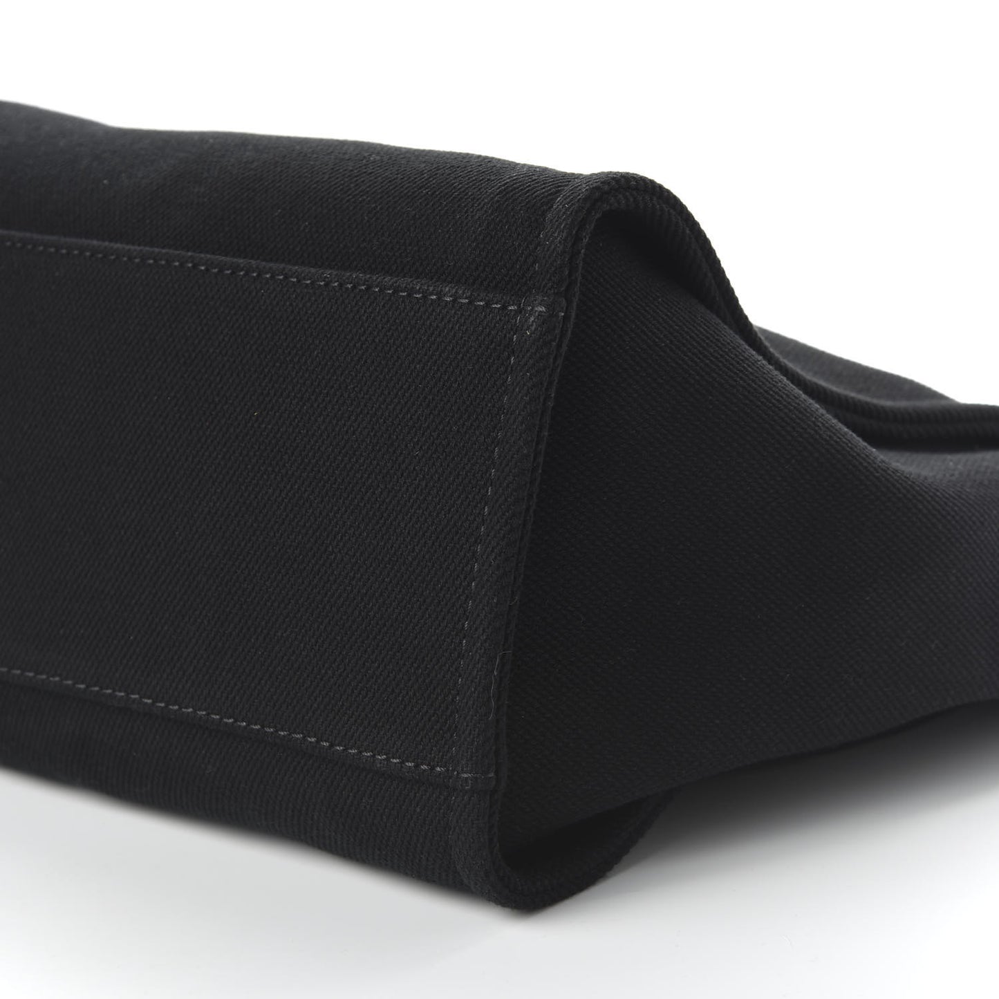Canvas Pearl Medium Deauville Tote Black