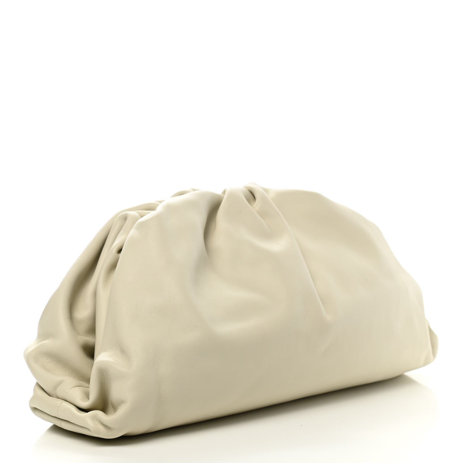 Bottega Veneta Smooth Butter Calf The Pouch Oversized Clutch Plaster 3 of 11