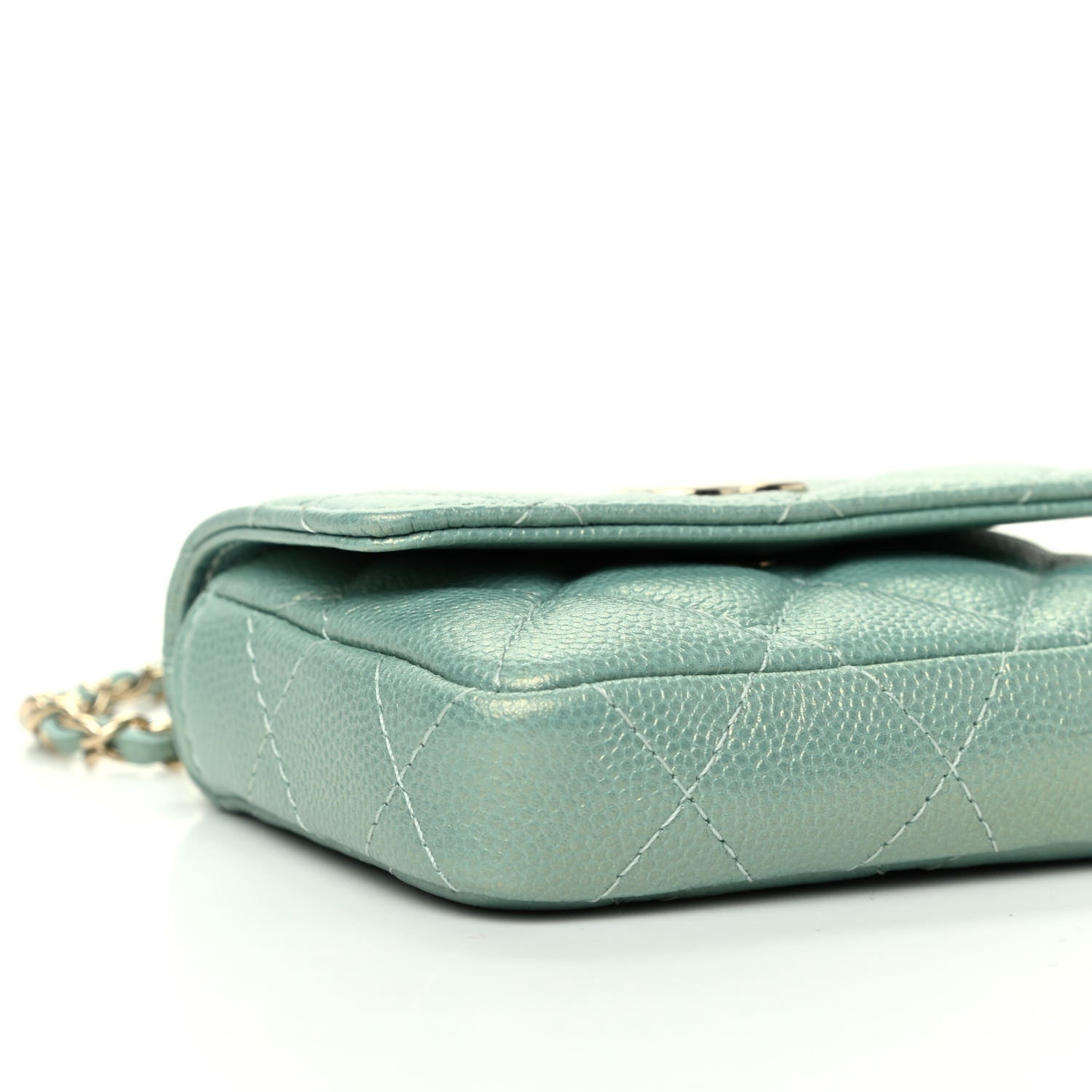 Chanel Iridescent Caviar Quilted Pearl On Top Coin Purse With Chain Light Green 10 of 13