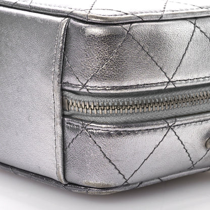Chanel Gradient Metallic Lambskin Quilted Like A Wallet Clutch With Chain Silver Purple 10 of 10