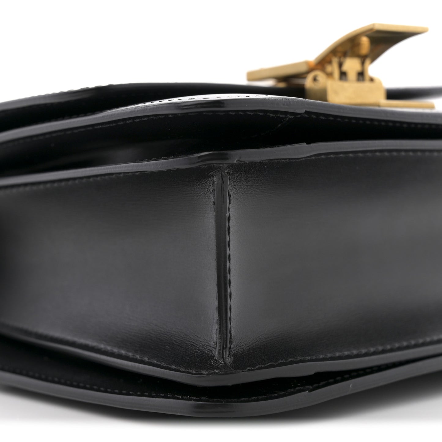 Box Calfskin Small Classic Box Flap Bag Black