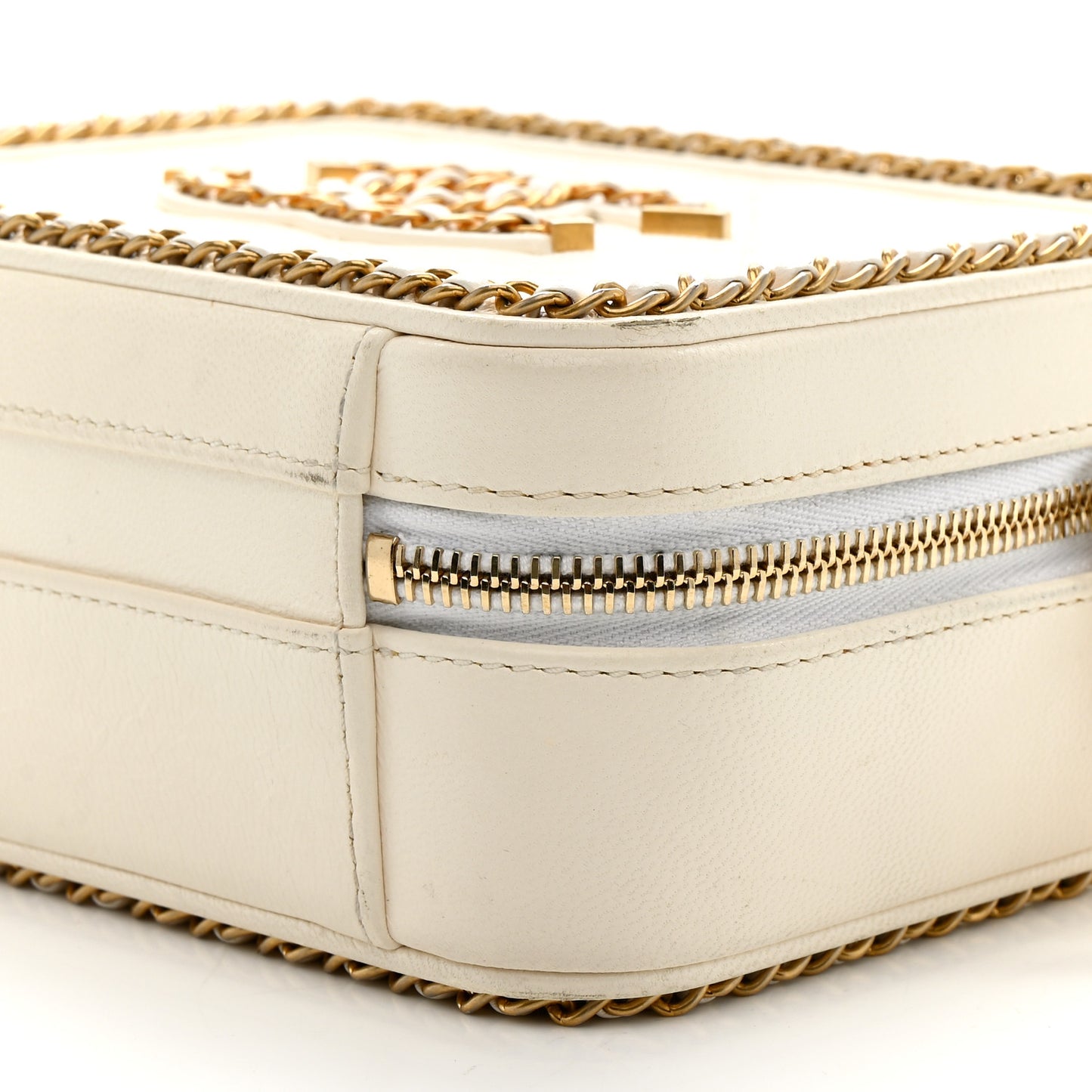 Goatskin Quilted Small CC Filigree Vanity Case White