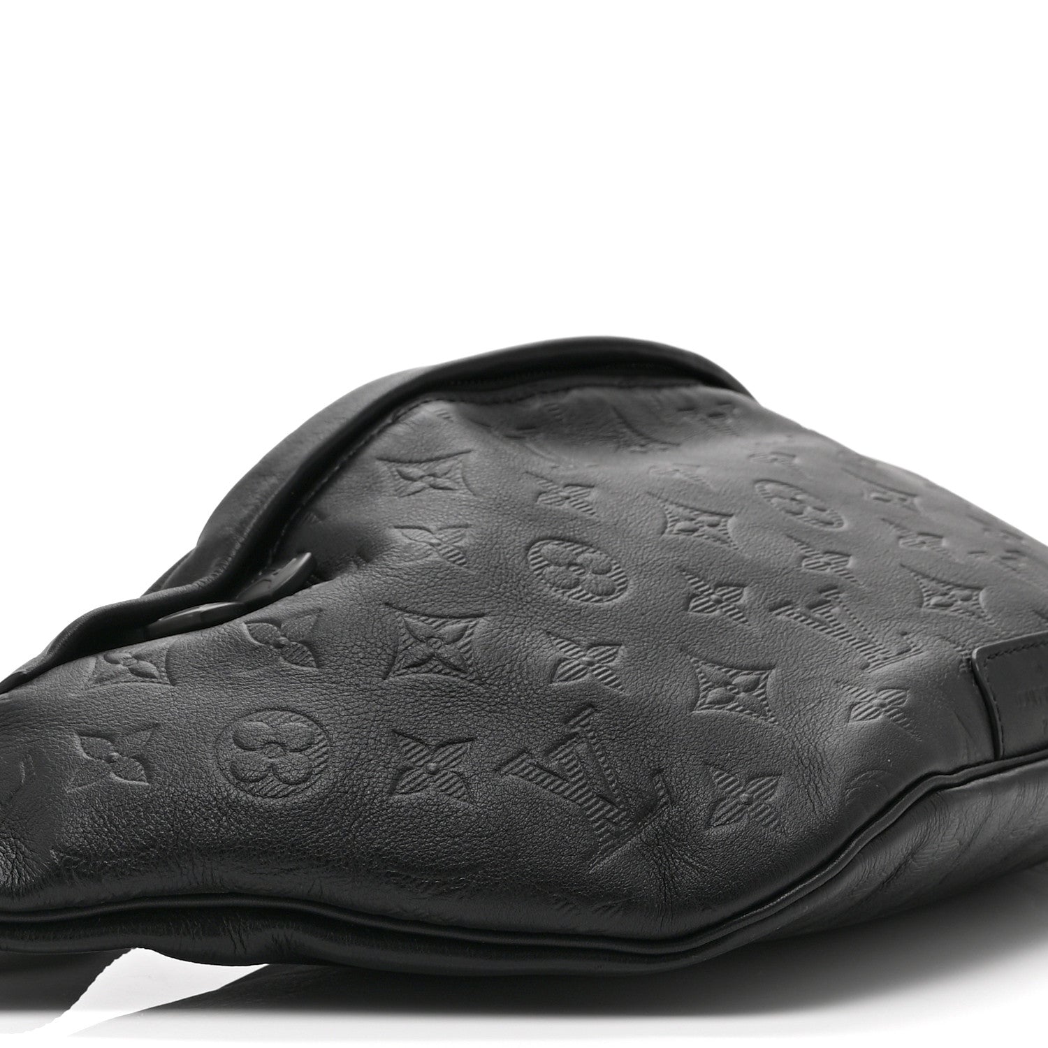 Louis Vuitton Calfskin Monogram Shadow Discovery Bumbag Black 9 of 10