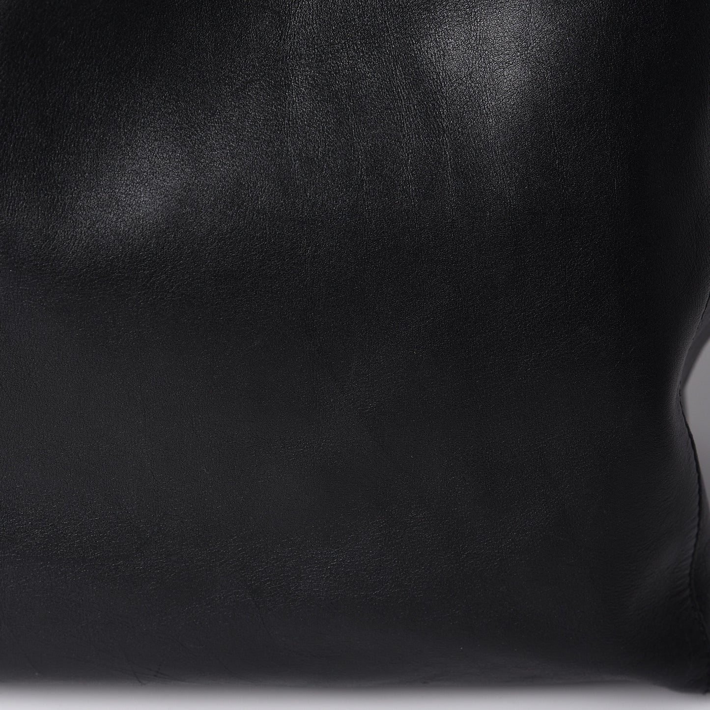 Lambskin Horizontal Cabas Black