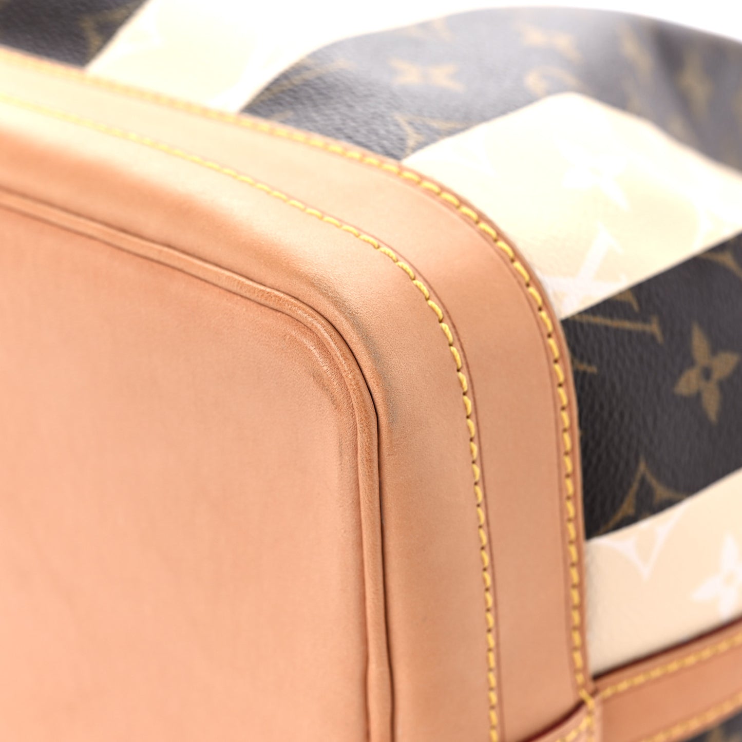 Monogram Rayures Noe