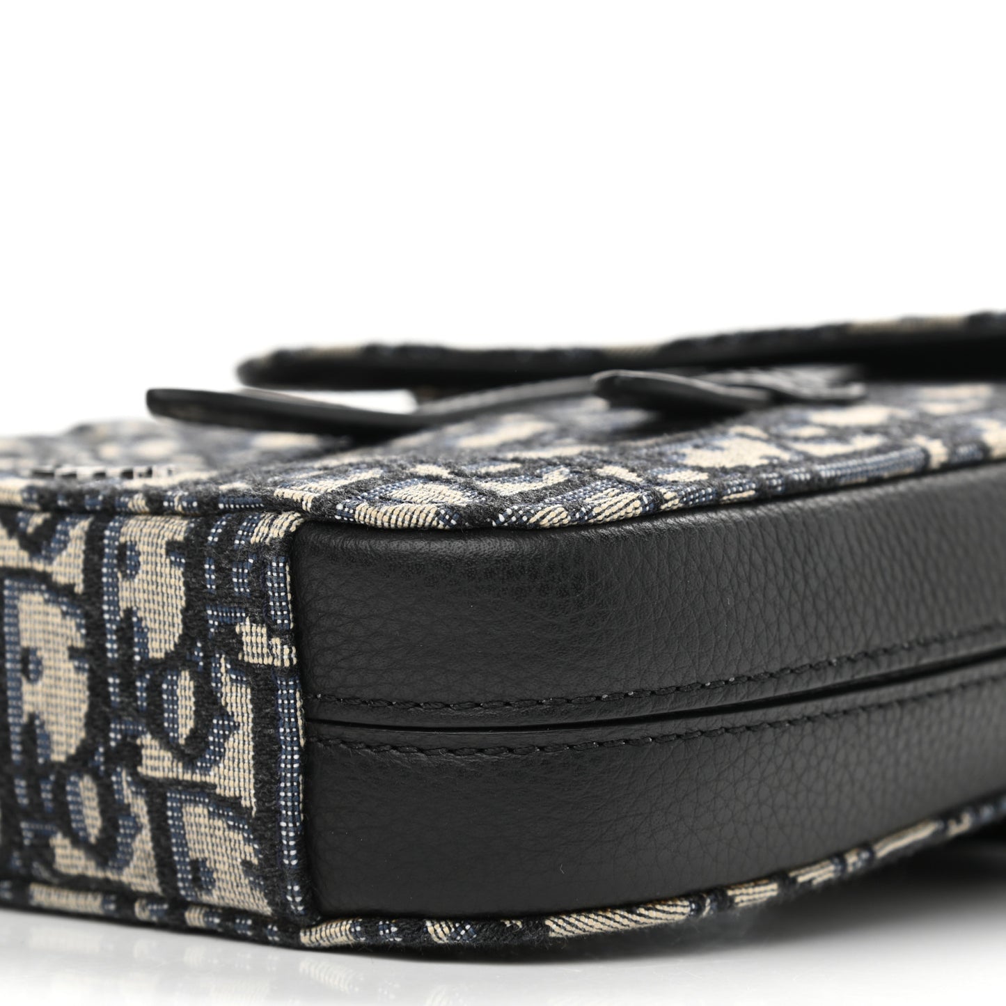 Oblique Saddle Pouch Blue