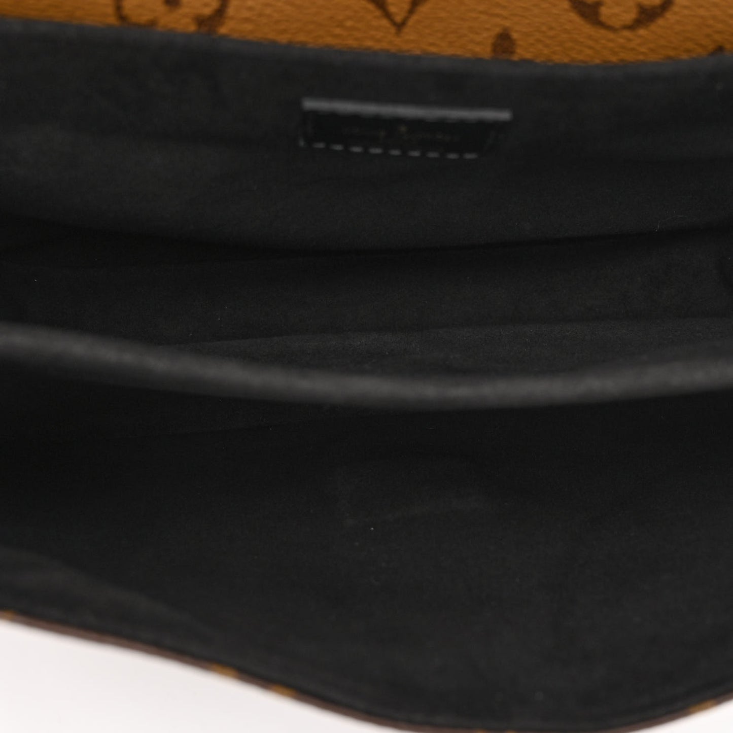 Reverse Monogram Pochette Metis