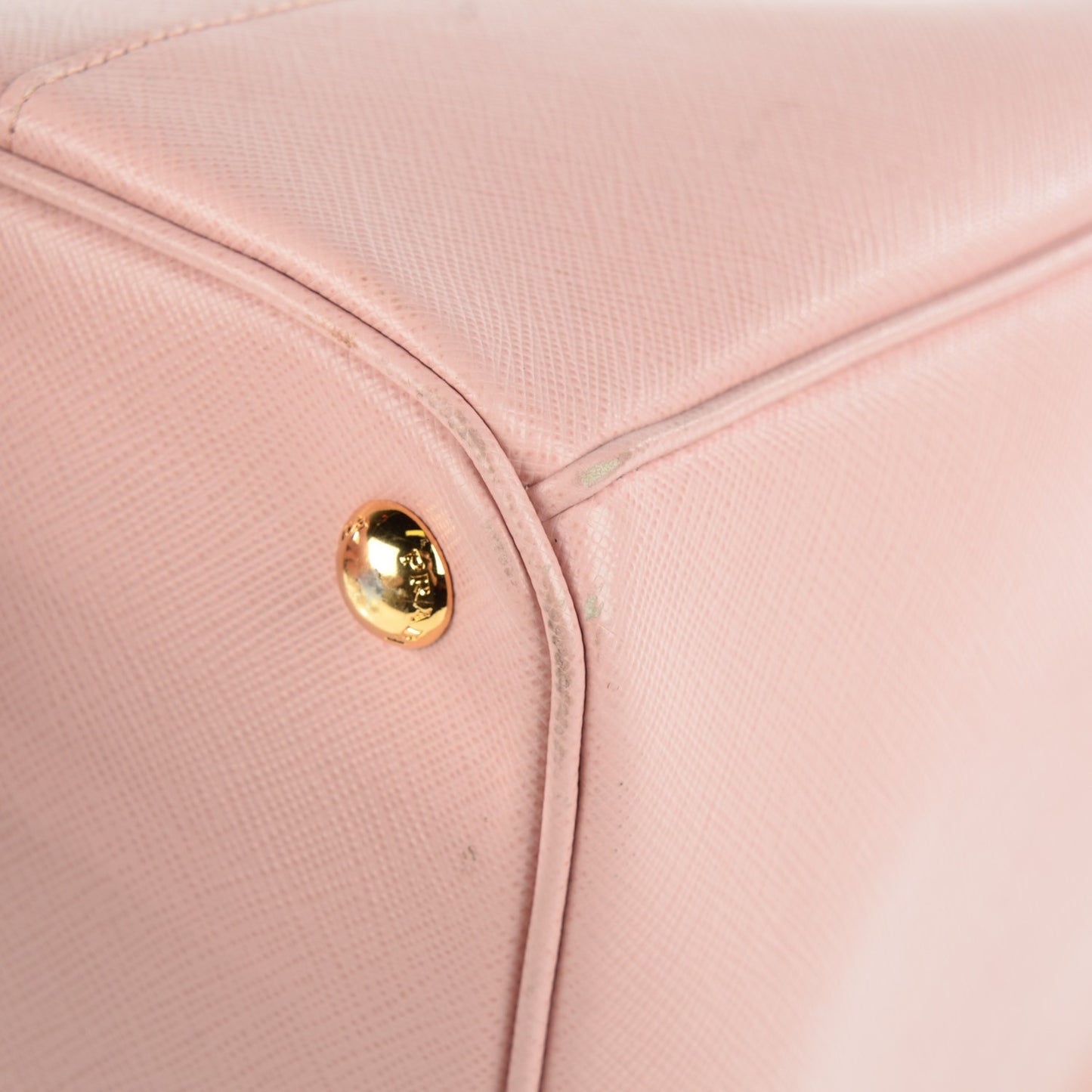 Saffiano Medium Galleria Double Zip Tote Orchidea