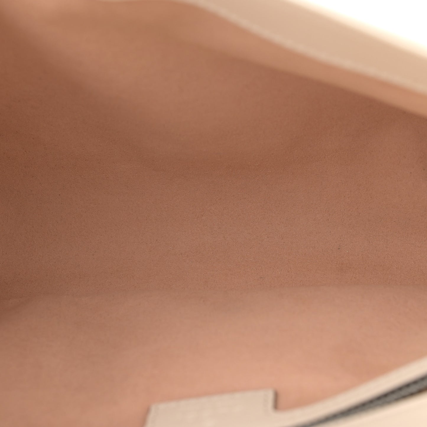 Calfskin Matelasse Small GG Marmont Shoulder Bag White