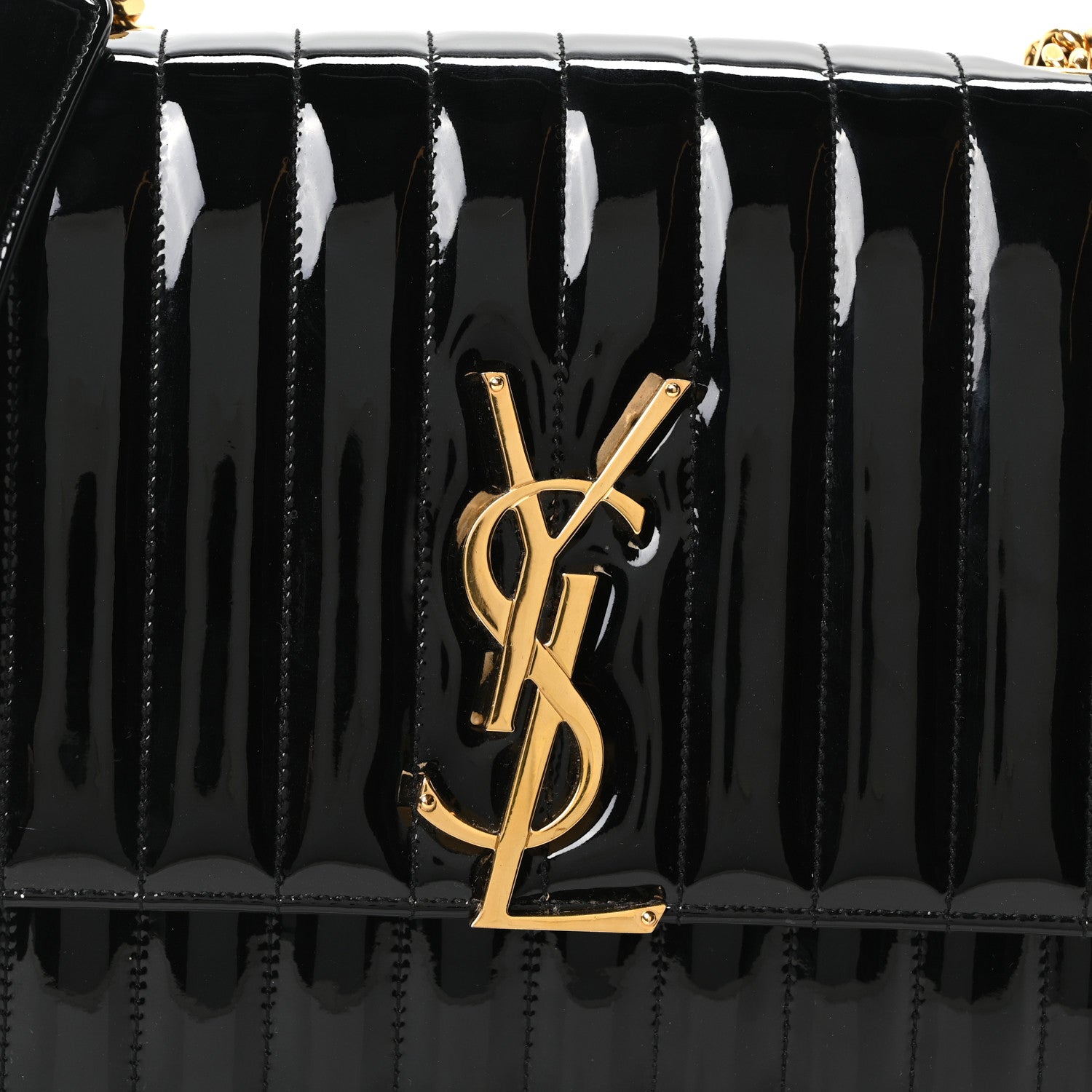 Saint Laurent Patent Matelasse Monogram Large Vicky Chain Bag Black 7 of 9