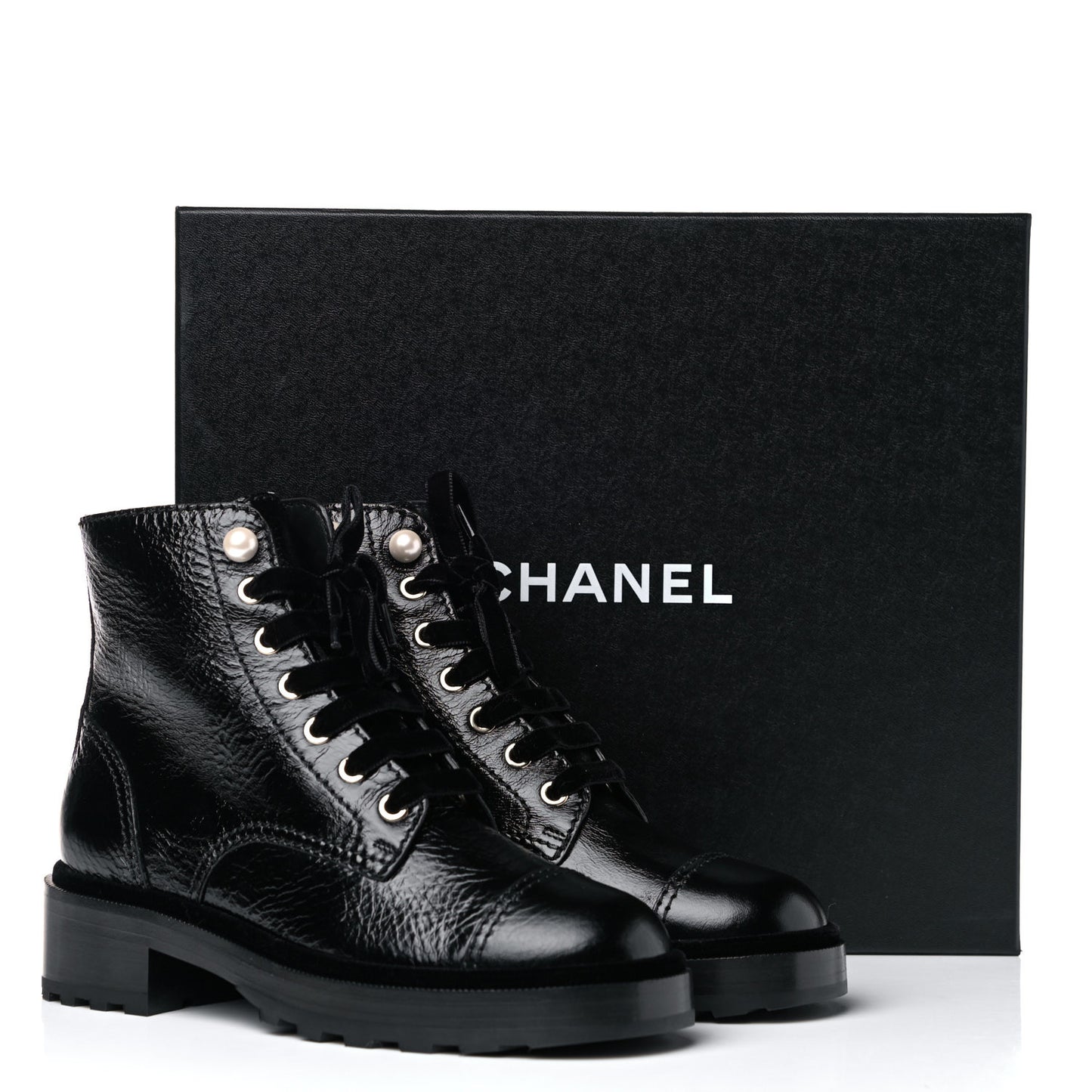 Shiny Calfskin Velvet Pearl Combat Short Boots 37 Black