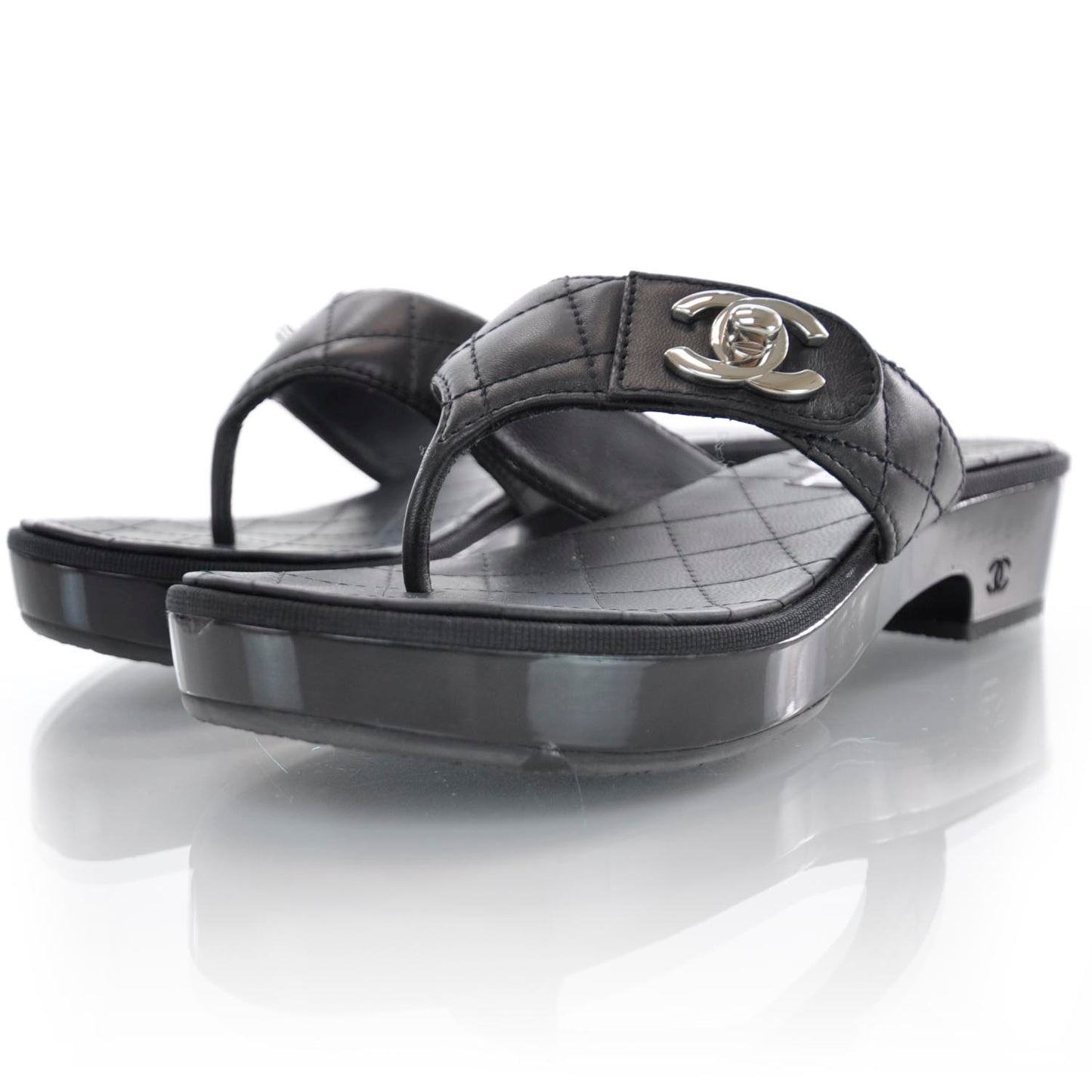Leather Quilted CC Turnlock Sandals 38.5 Black