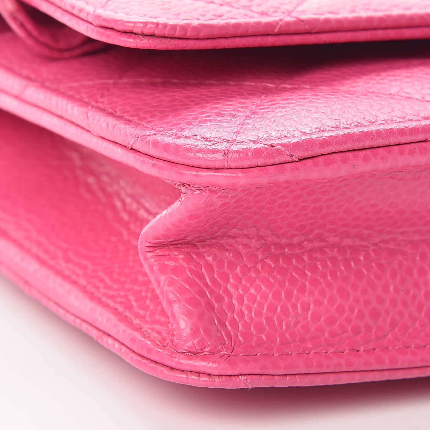 Caviar Quilted Wallet on Chain WOC Pink