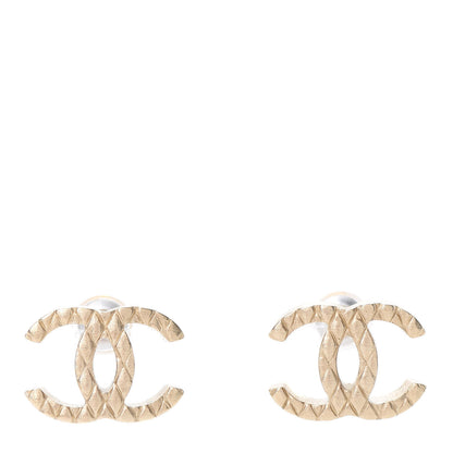 Chanel Quilted CC Earrings Gold 1 of 8