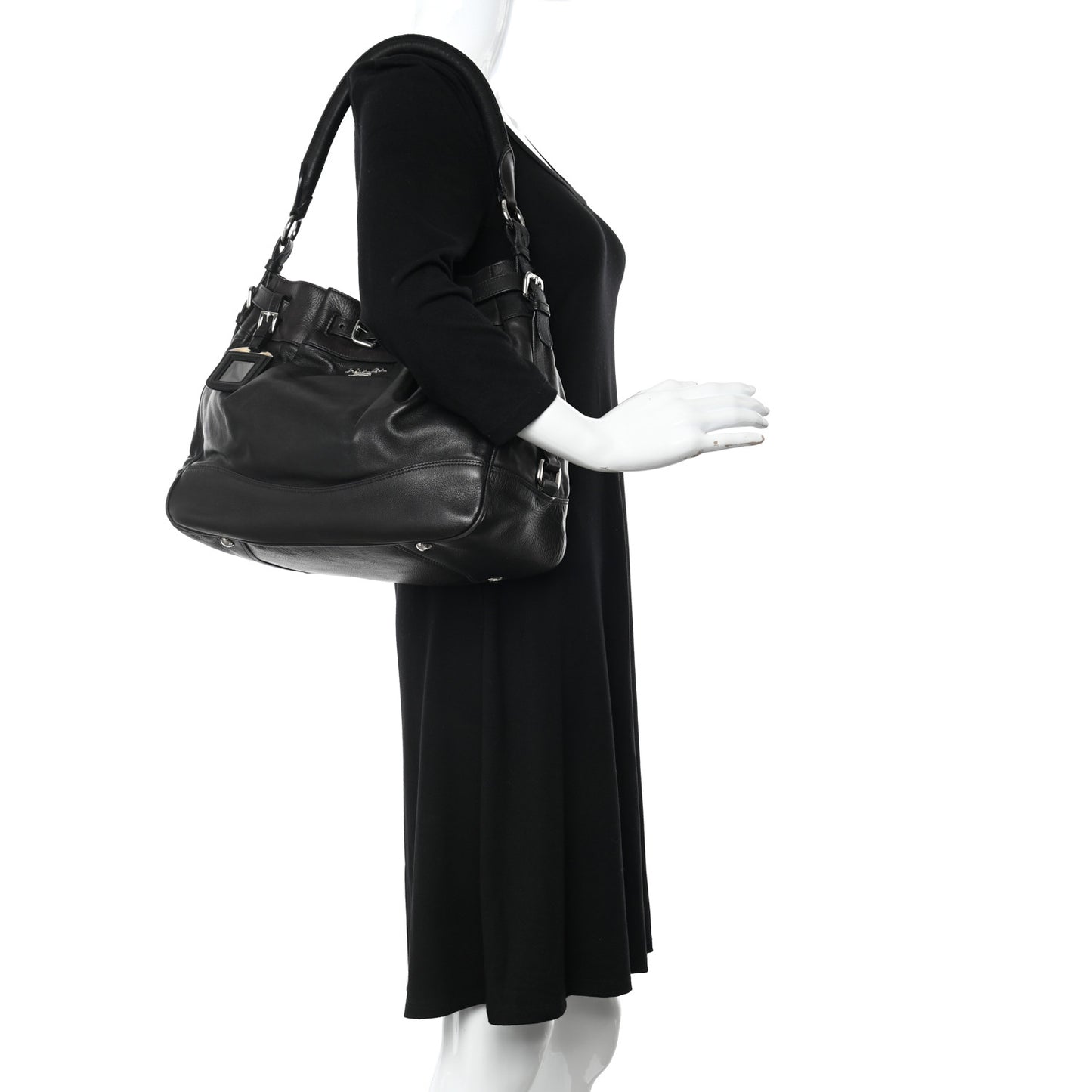 Vitello Daino Tote Black