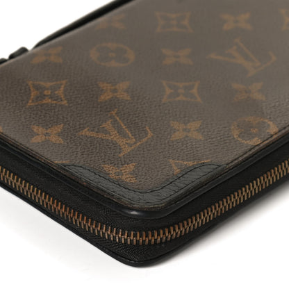 Louis Vuitton Monogram Daily Organizer Black 7 of 13