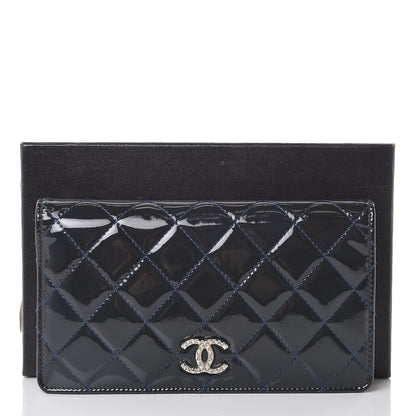 Chanel Patent Quilted Brilliant Yen Wallet Blue Fonce 15 of 15
