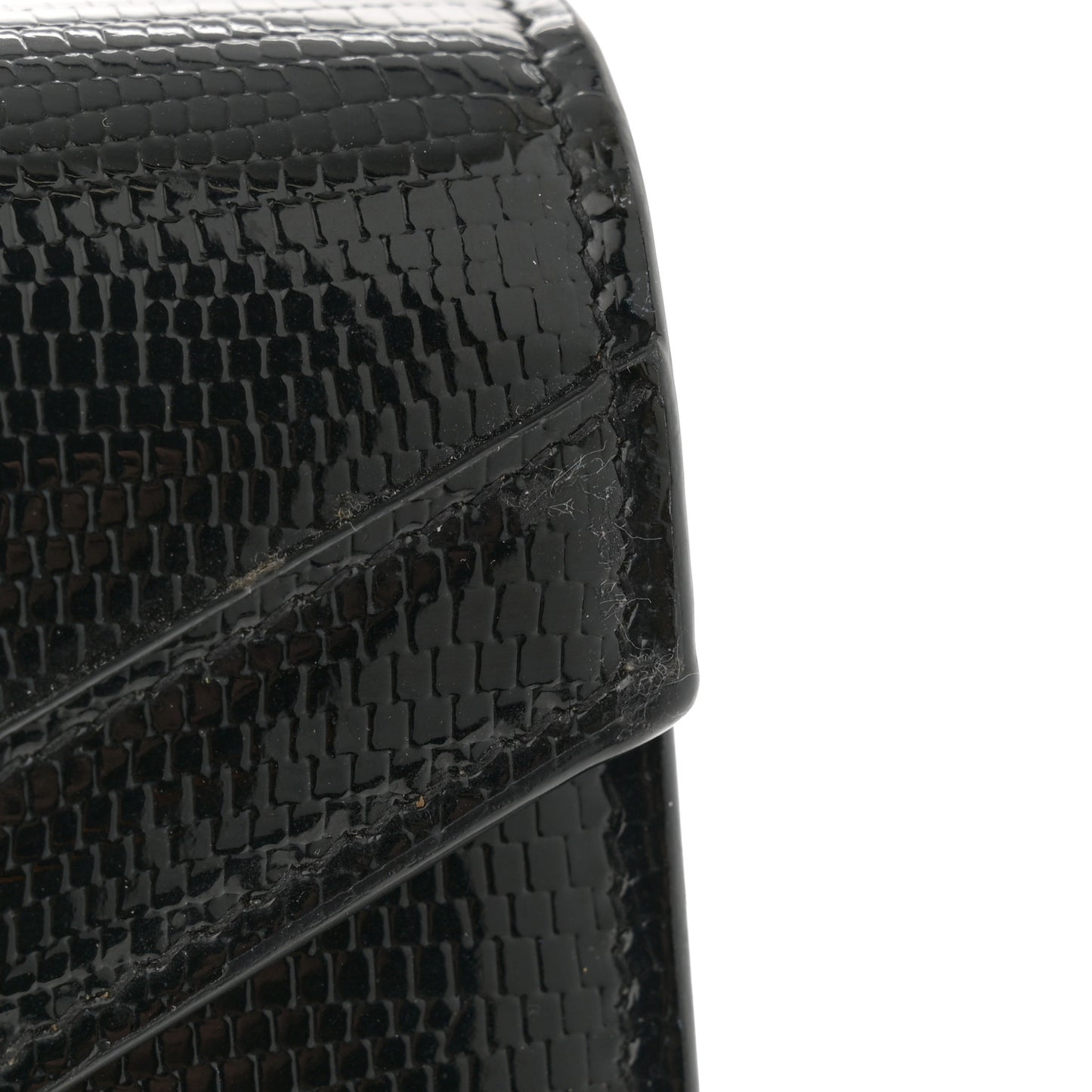 Calfskin Lizard Embossed Monogram Cassandra Chain Wallet Black