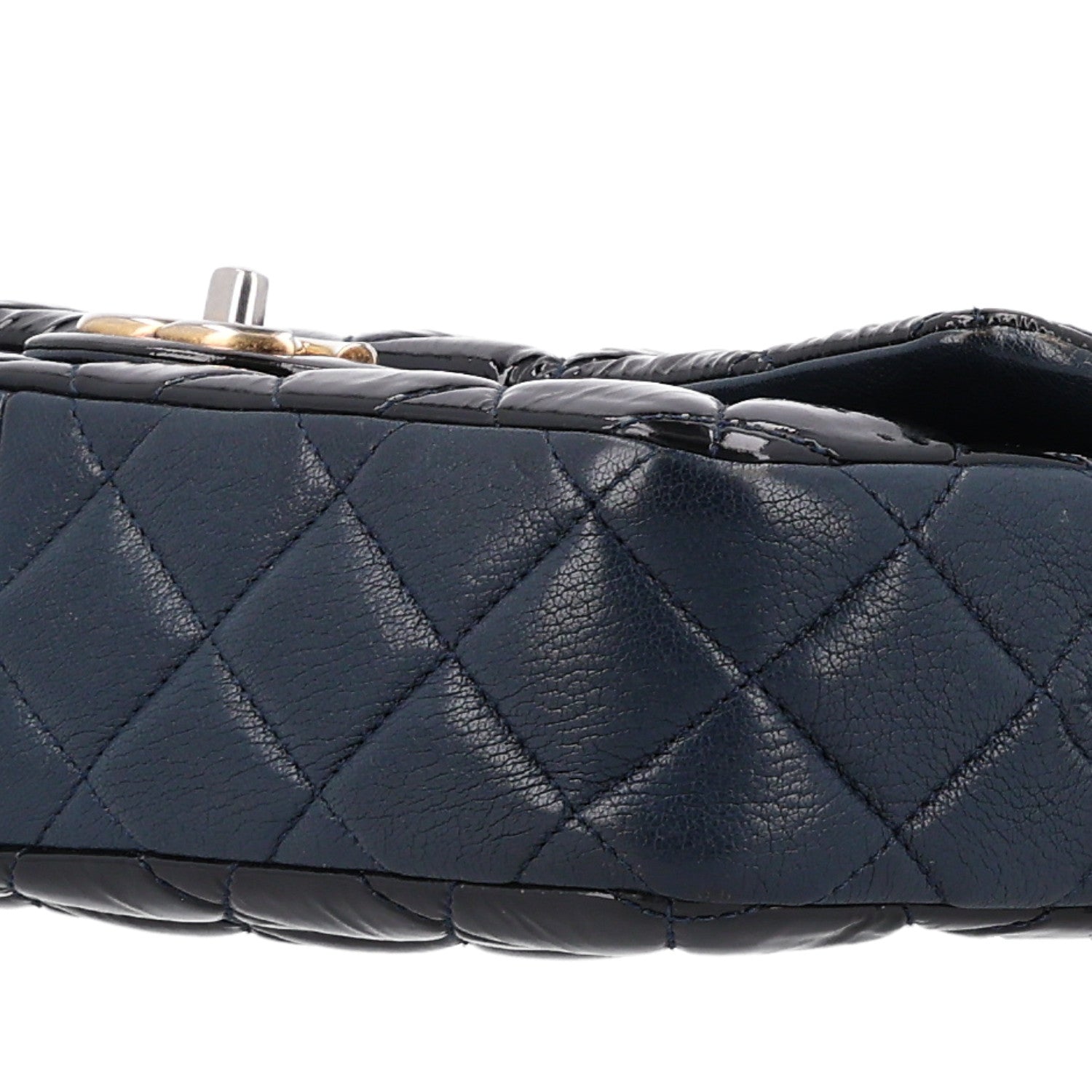 Chanel Patent Goatskin Quilted Medium CC Eyelet Flap Blue 10 of 10