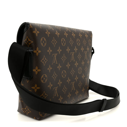 Louis Vuitton Monogram Macassar Magnetic Messenger 3 of 10