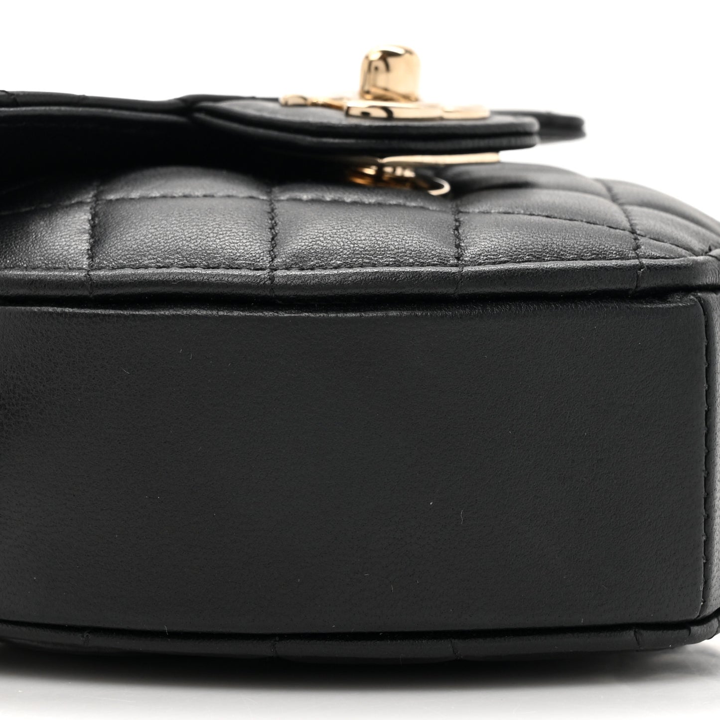Lambskin Quilted CC In Love Heart Clutch With Chain Black