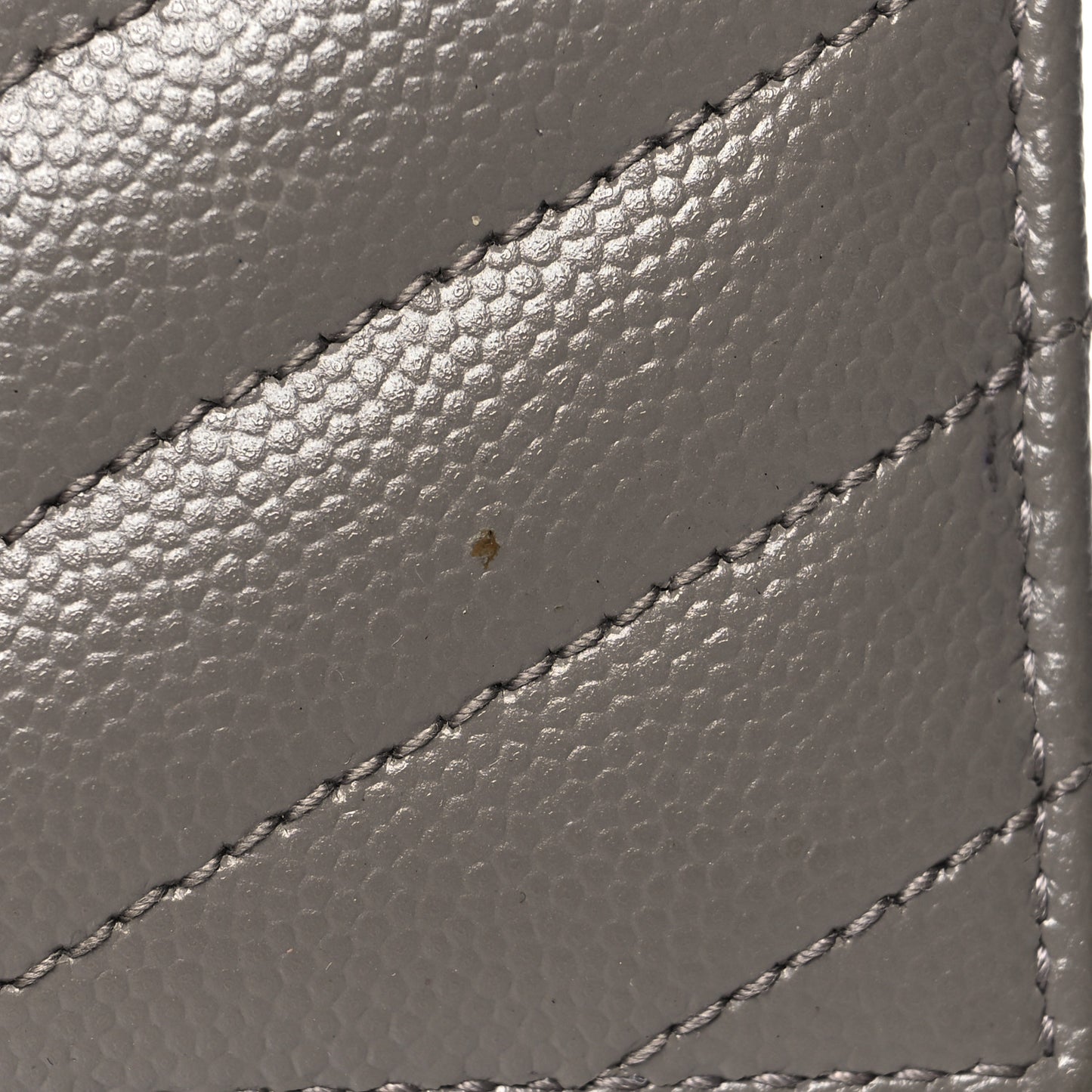 Grain De Poudre Matelasse Chevron Monogram Credit Card Case Fog