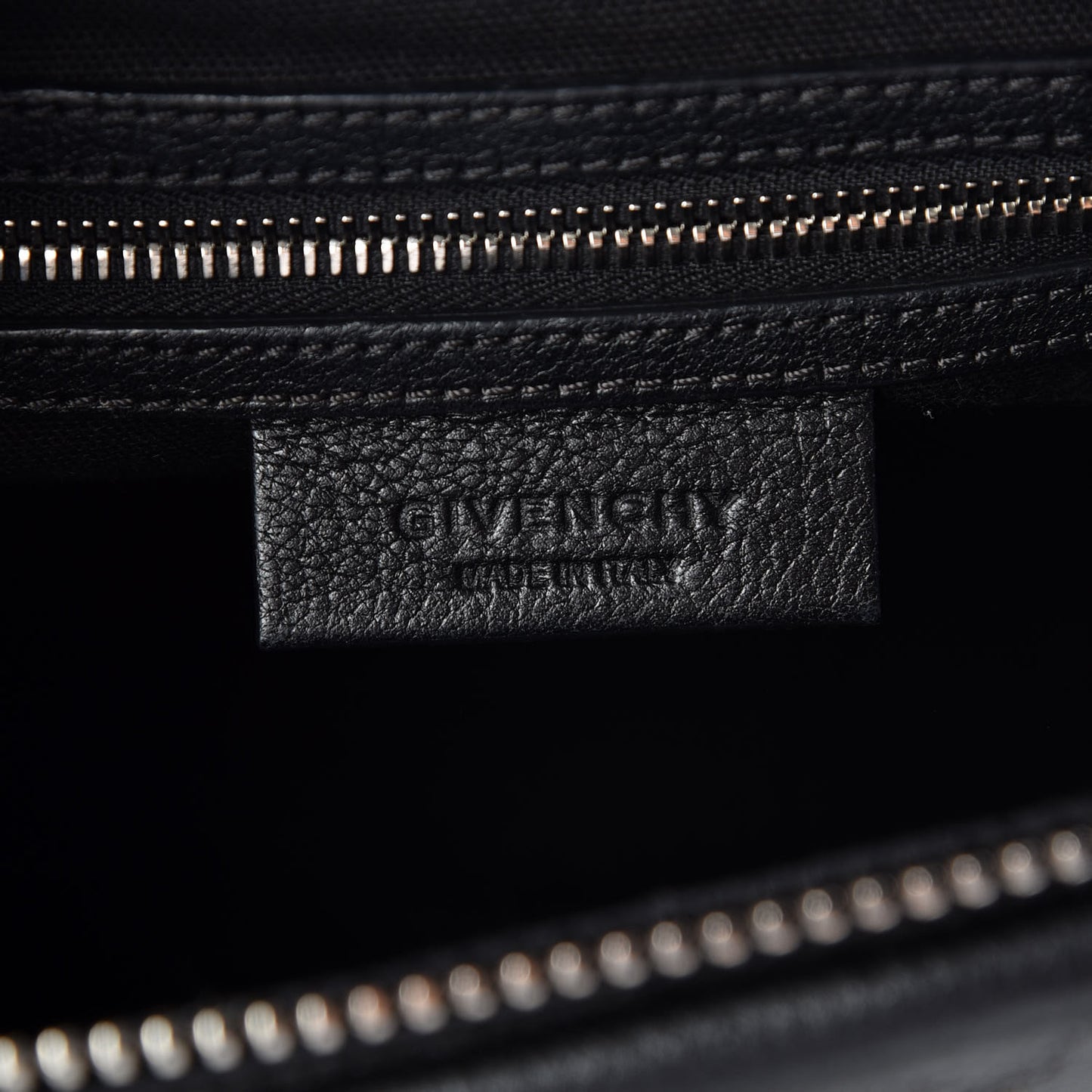 Sugar Goatskin Small Antigona Black