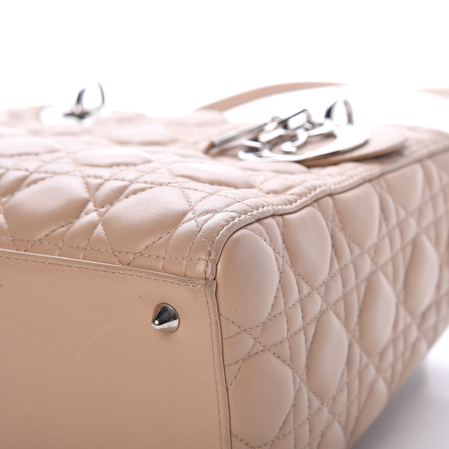 Lambskin Cannage Medium Lady Dior Light Beige