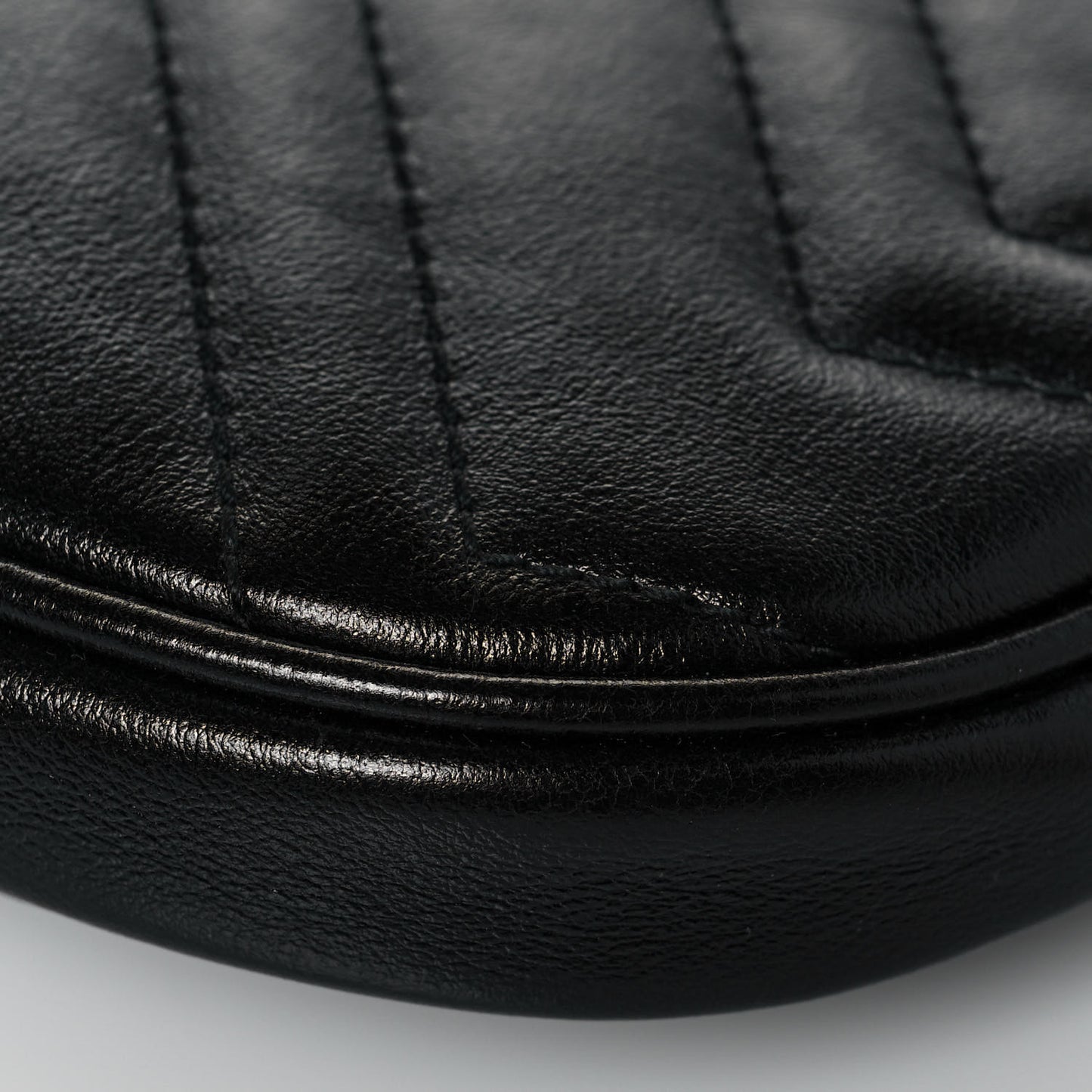 Calfskin Matelasse GG Marmont 2.0 Multi Belt Bag 85 34 Black