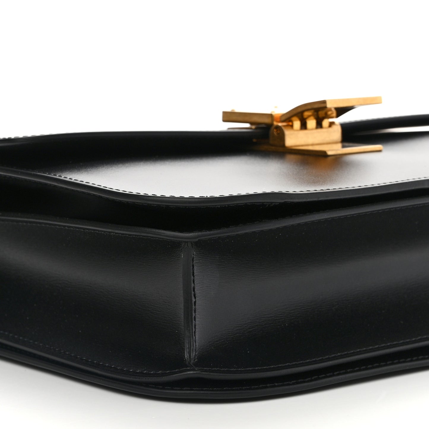 Box Calfskin Medium Classic Box Flap Bag Black