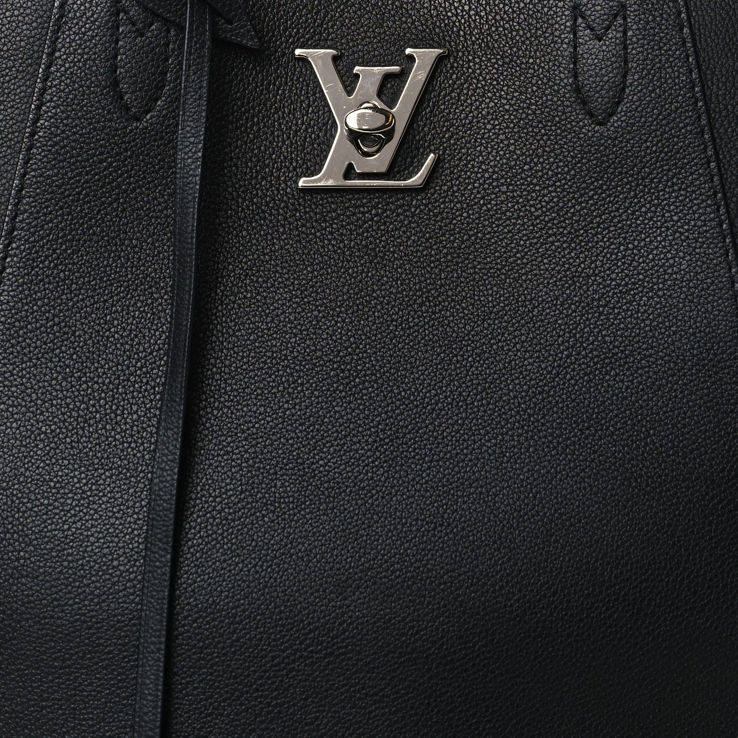 Calfskin Lockme Cabas Black