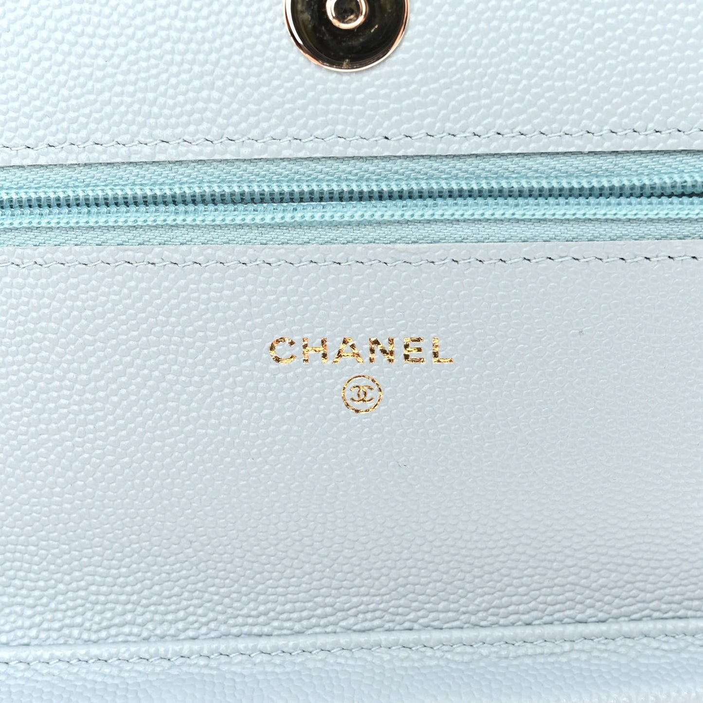 Caviar Quilted Wallet On Chain WOC Light Blue