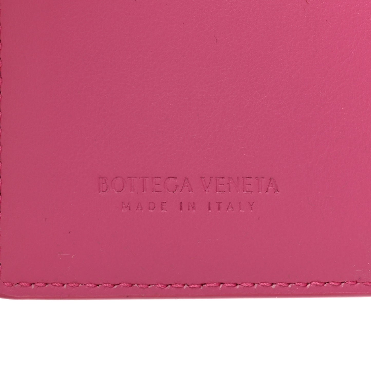 Metallic Patent Calfskin Intrecciato Zip Card Holder Pink