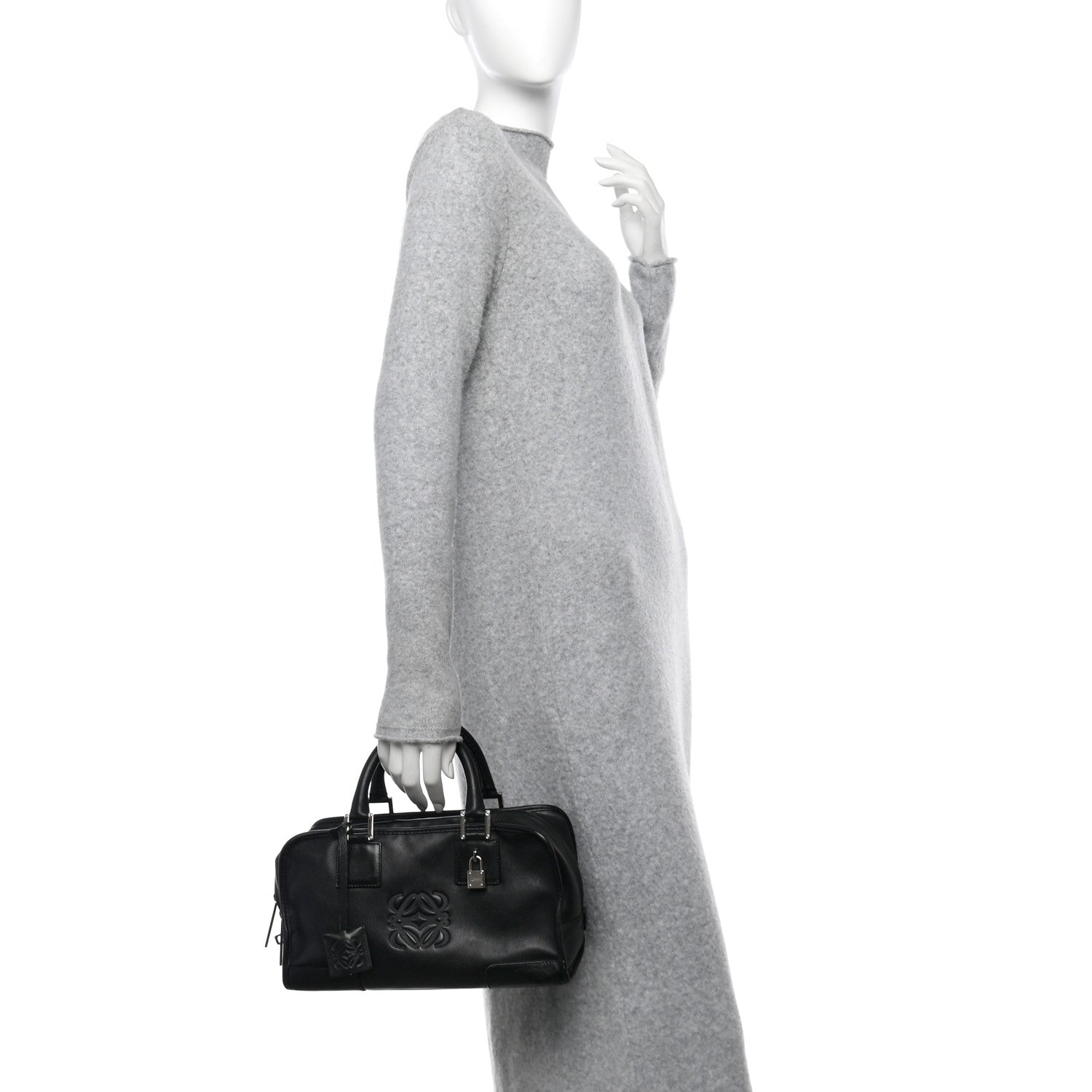 Loewe Calfskin Amazona 28 Black 2 of 12