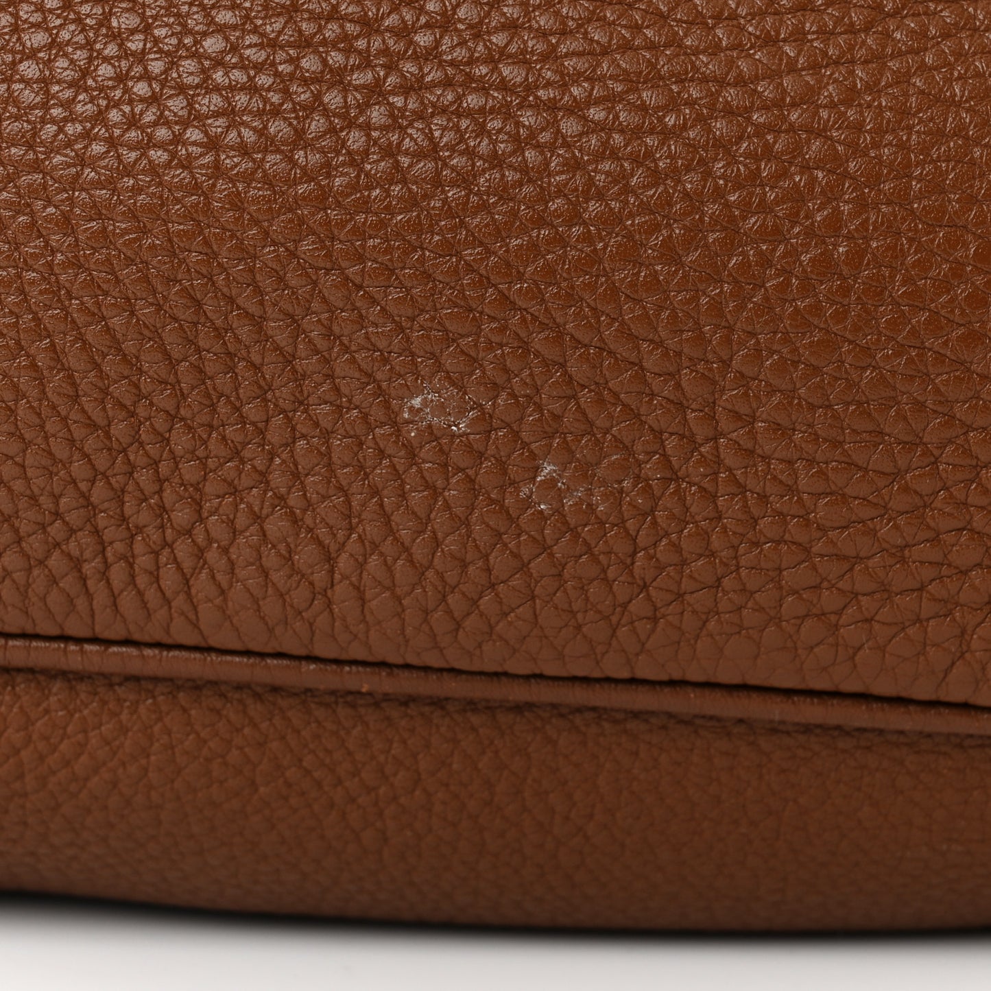 Vitello Daino Hobo Nocciolo