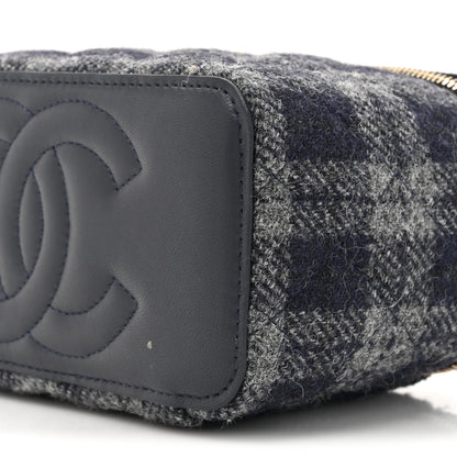 Chanel Wool Plaid Quilted Small Vanity Case With Chain Blue 9 of 10