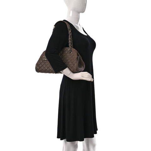 Caviar Medium Just Mademoiselle Bowling Bag Grey