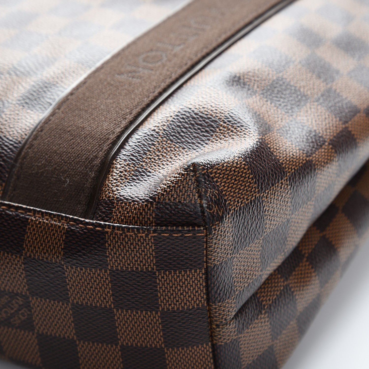 Louis Vuitton Damier Ebene Beaubourg 10 of 10