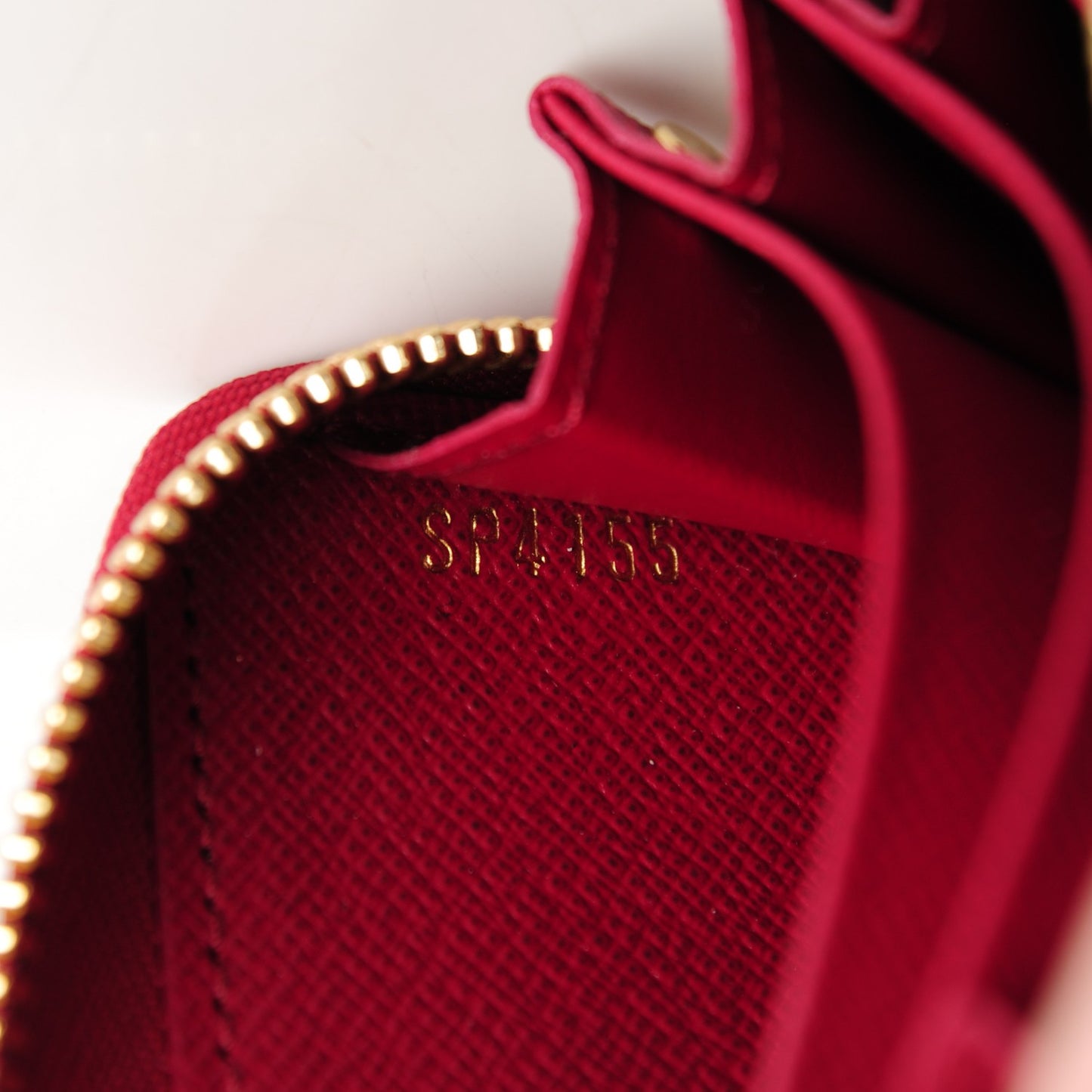 Monogram Zippy Multicartes Fuchsia
