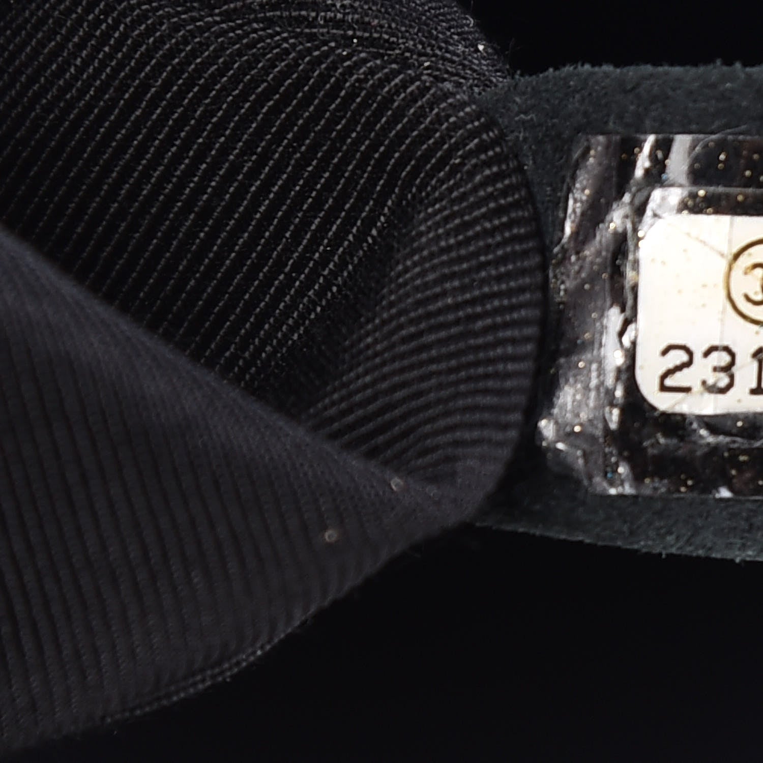 Chanel Caviar Quilted Medium Boy Flap Black 7 of 15