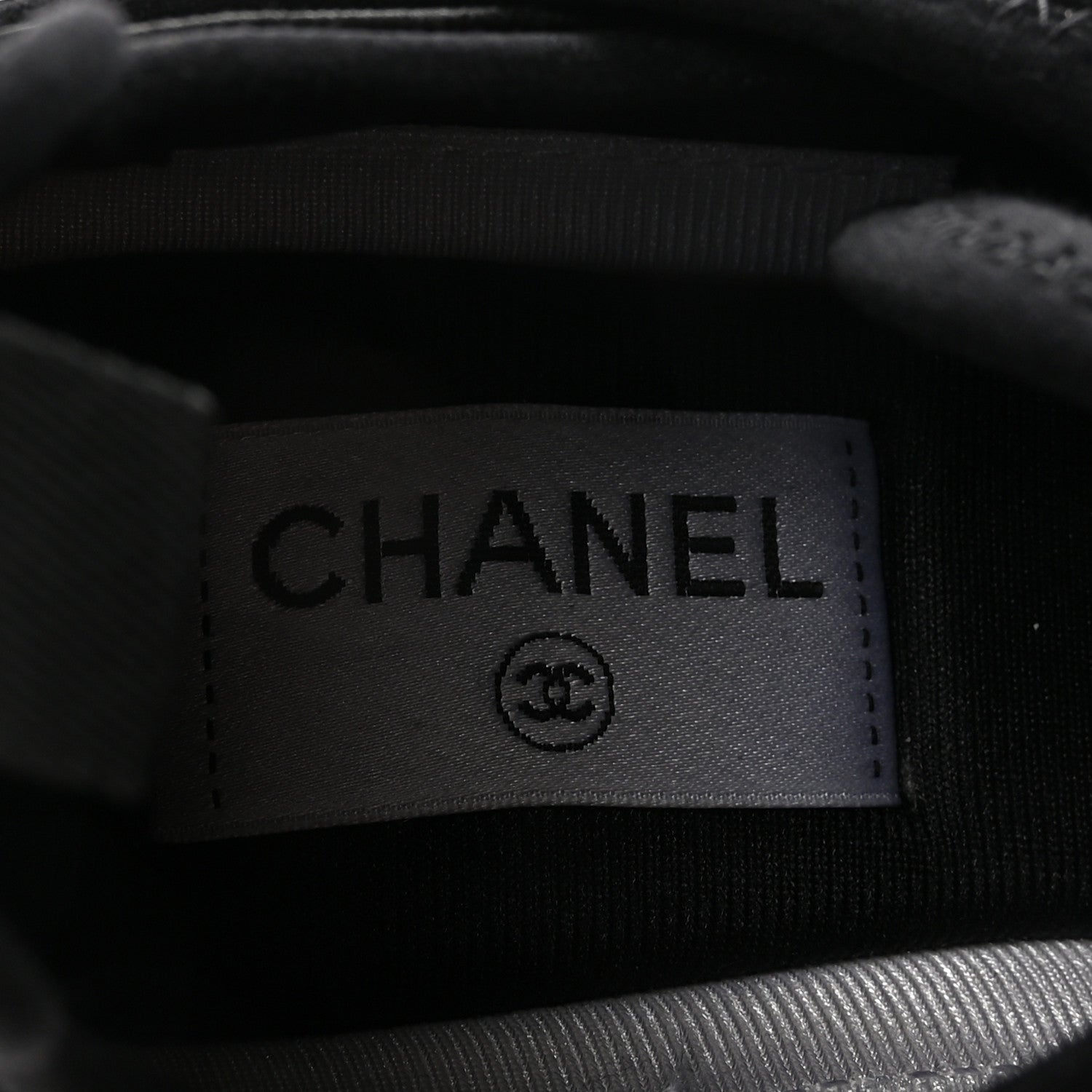 Chanel Velvet Calfskin Mixed Fibers CC Sneakers 39 Black 39 Black 8 of 10