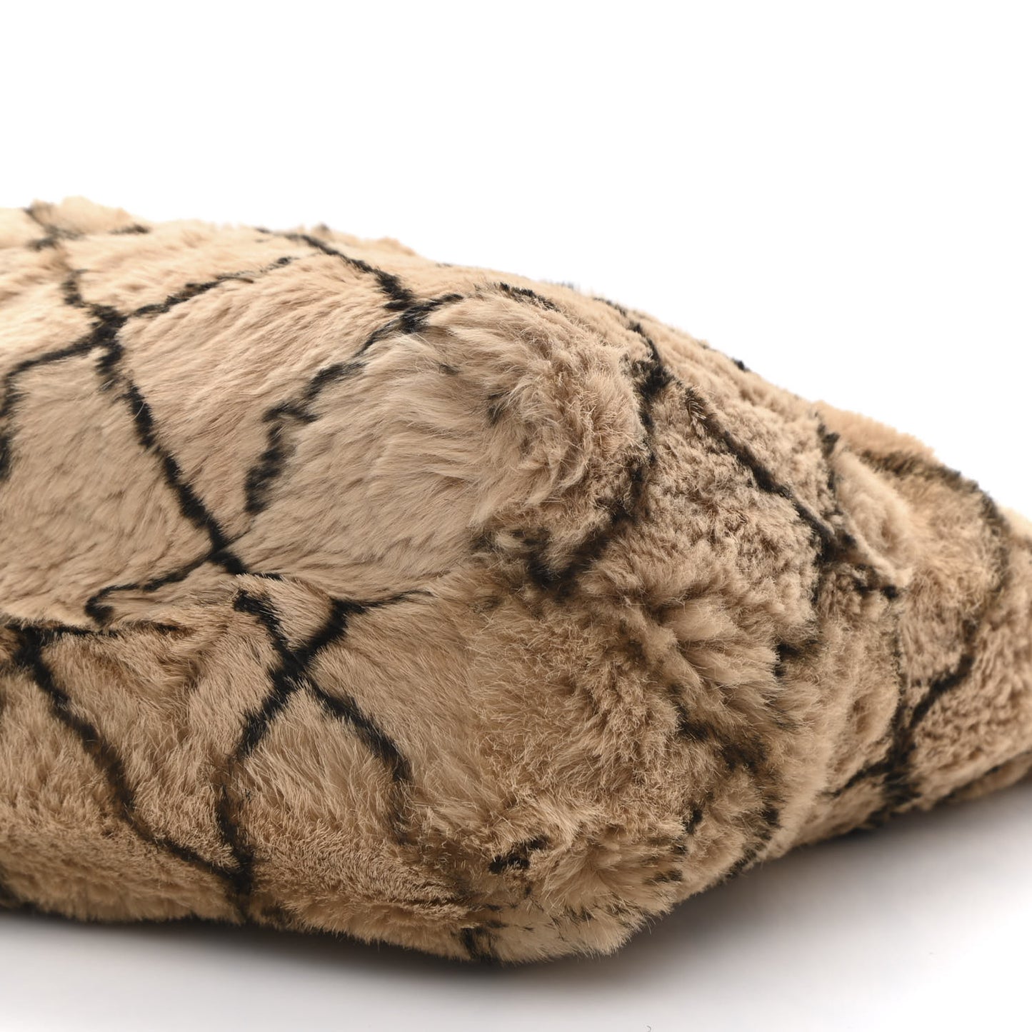 Lapin Rabbit Fur Quilt Pattern Handbag Beige Black
