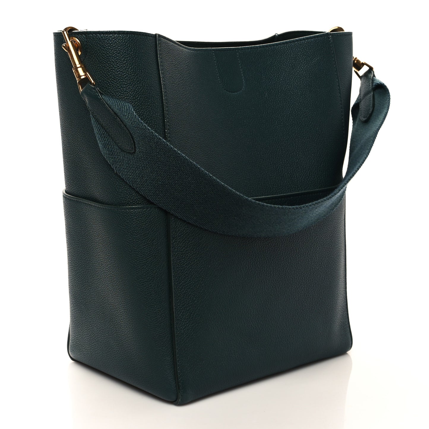 Soft Grained Calfskin Sangle Bucket Bag Amazone